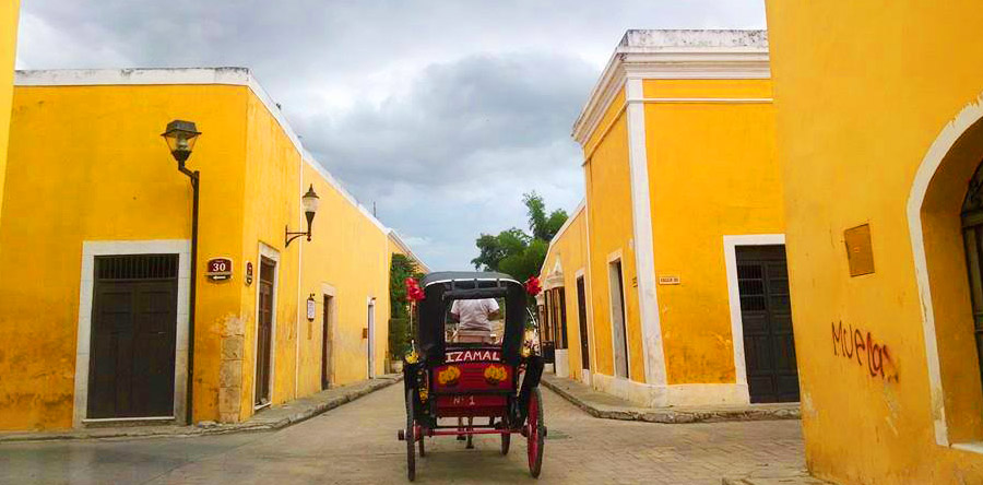 Conheça Izamal, a cidade inteiramente amarela!