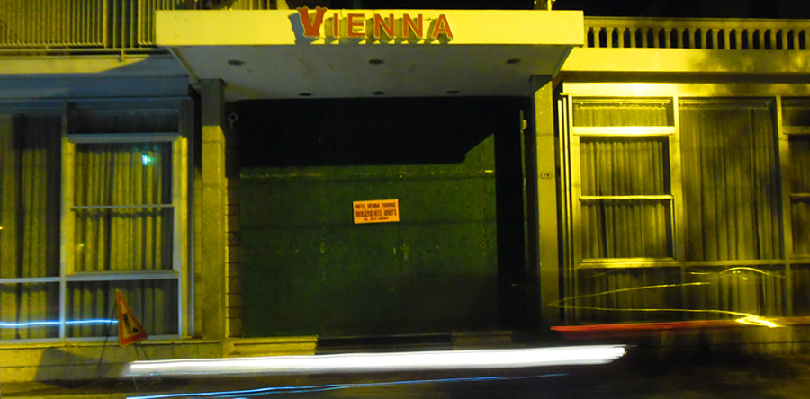 Os hotéis-fantasma de Rimini