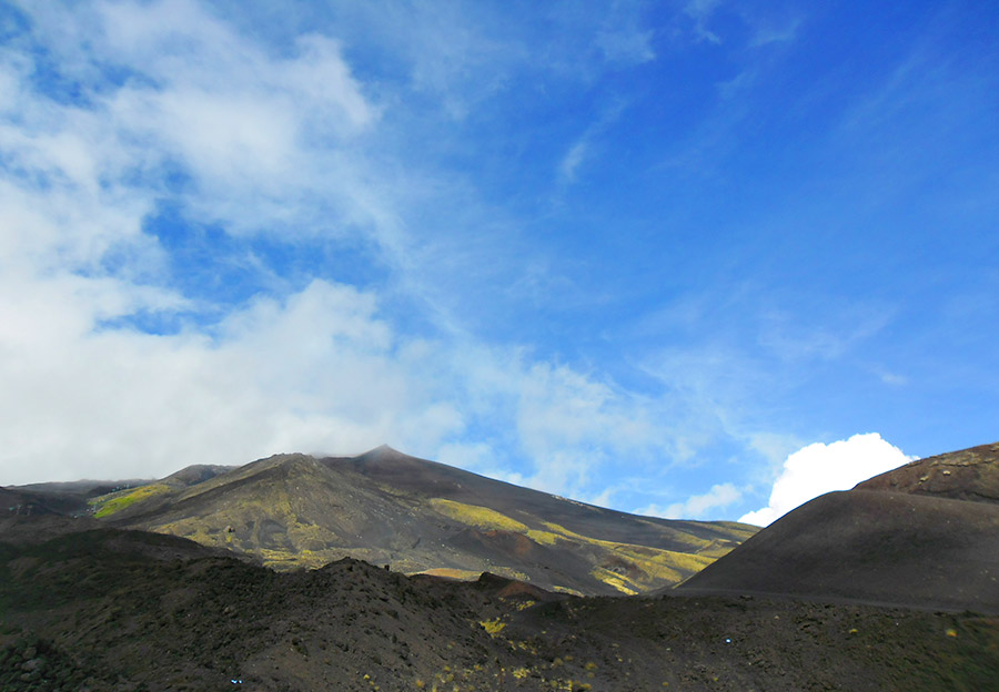 Etna: um vulcão ativo!