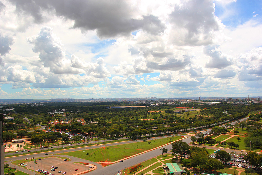 Céu de Brasília - Torre de TV!